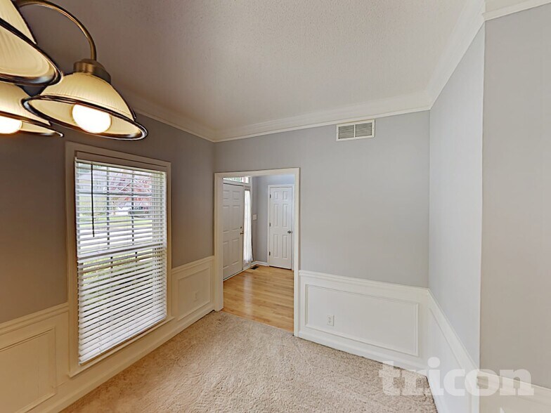 Building Photo - 4047 Heritage Crossing Point SW