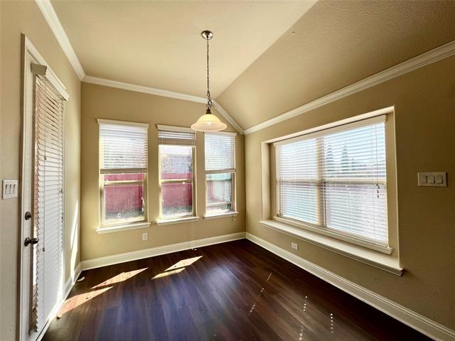 Building Photo - 712 Shrewsbury Pl