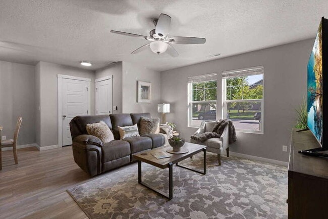 Building Photo - 2476 E Blue Tick St