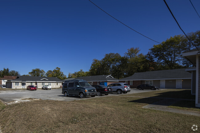 Building Photo - Redstone Garden Apartments