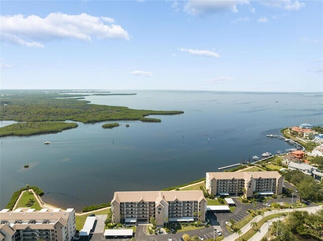 Building Photo - 4620 Bay Blvd