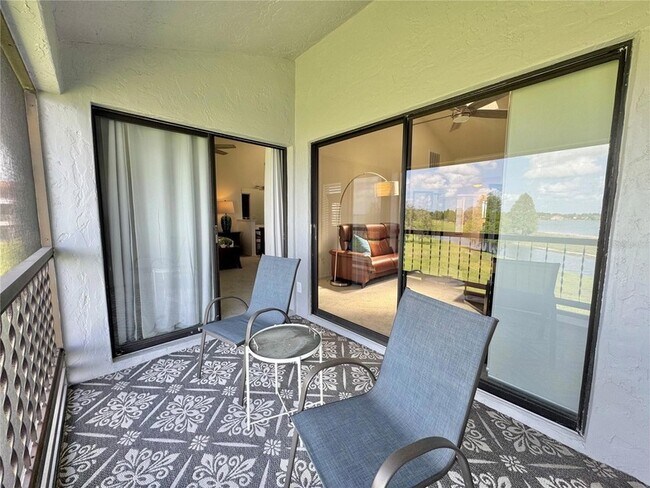 Building Photo - 715 Magnolia Pl