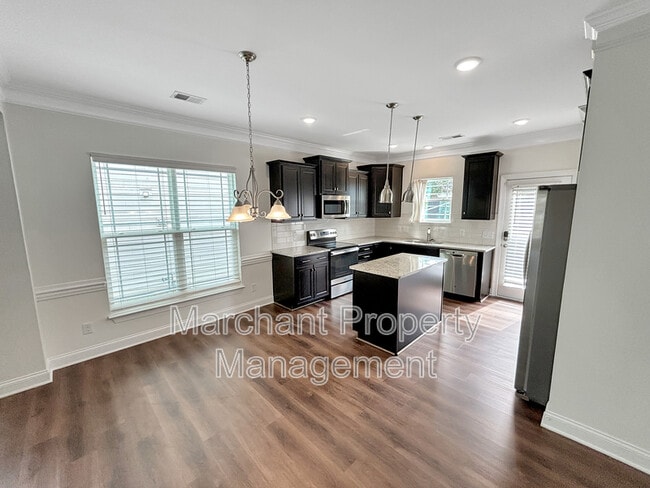 Building Photo - 28 Arnold Mill Rd