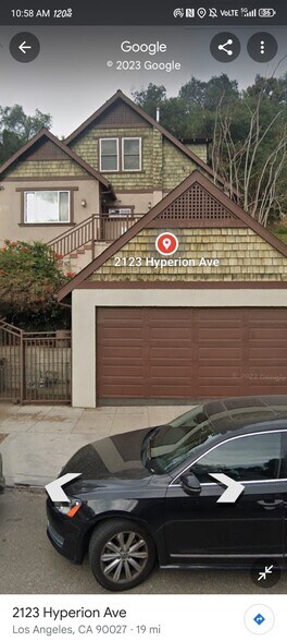 Building Photo - 2123 Hyperion Ave