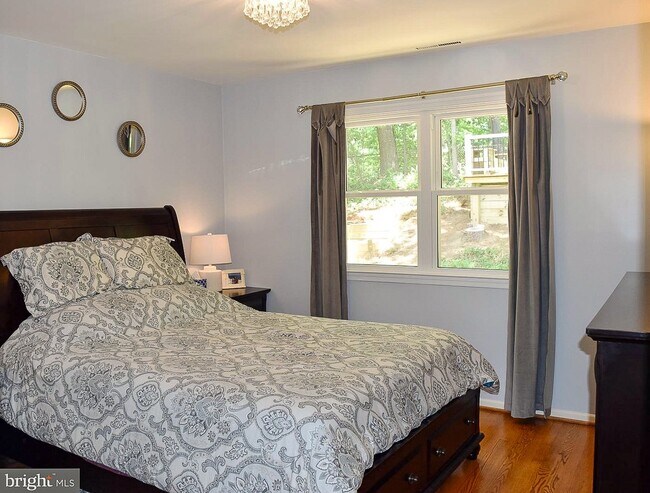 Building Photo - Extensively Renovated 4-Bedroom Home in Prime Location! Unbelievable custom kitchen.