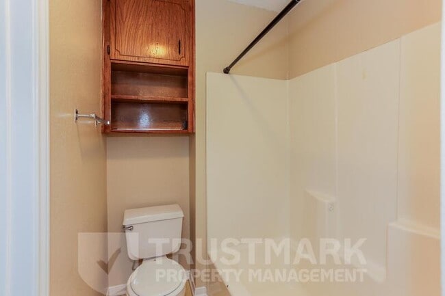 Building Photo - 4506 Lago Cir