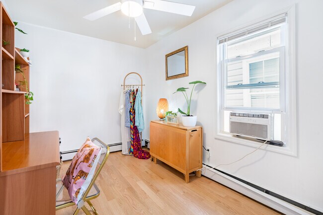 Building Photo - 320 Beach 101st St