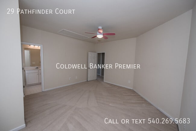Building Photo - 29 Pathfinder Ct