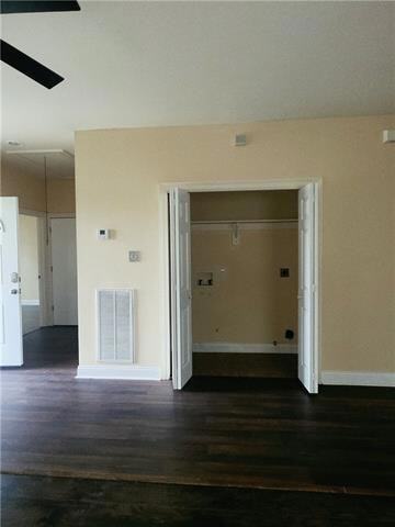 Building Photo - 5516 Montegut Dr