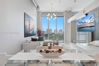 Building Photo - 3029 NE 188th St