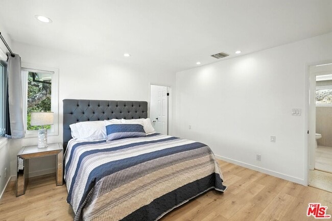 Building Photo - 14858 Round Valley Dr