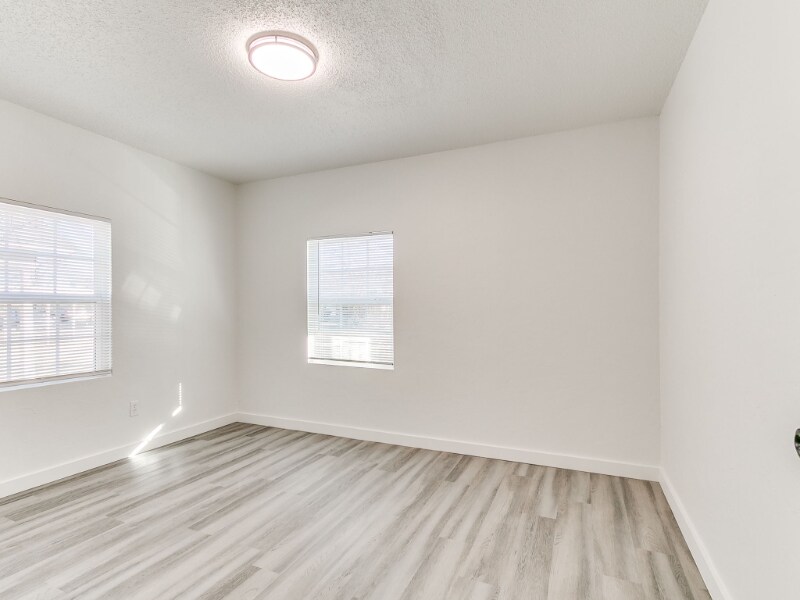 Building Photo - 1001 NW 98th St