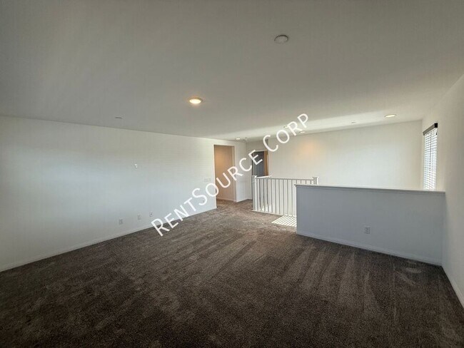 Building Photo - 6030 W Ave J 9