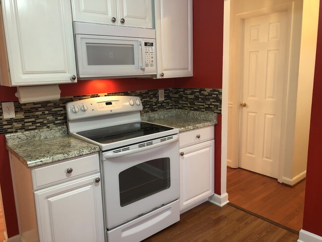 Updated Kitchen - 7415 Rhondda Dr