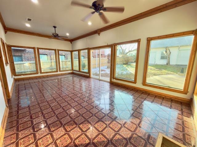 Building Photo - 719 N Crawford St