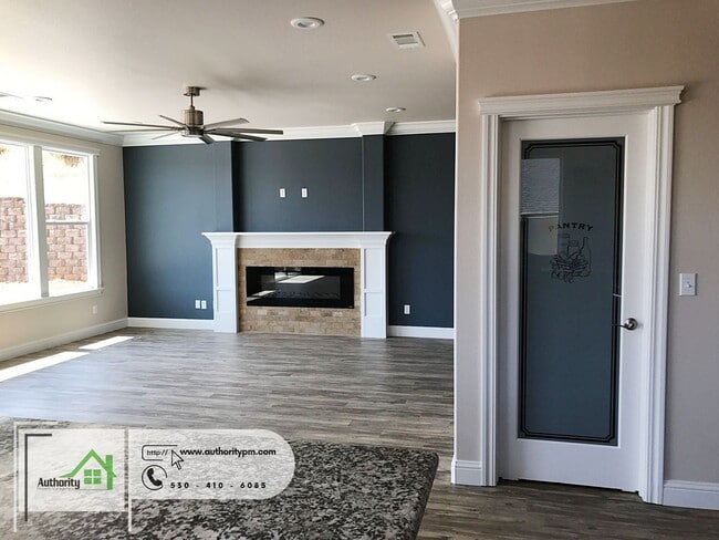 Building Photo - 4680 Risstay Way