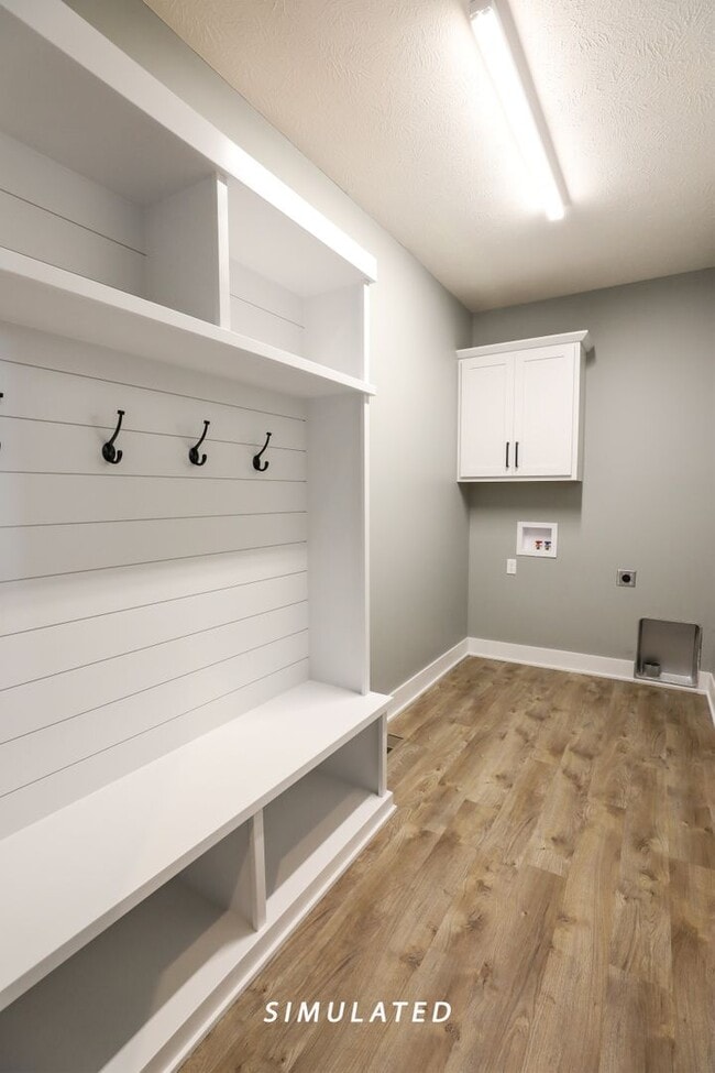 Building Photo - 8709 S 78th St