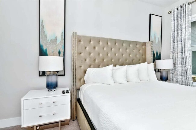 Building Photo - 7740 Sandy Ridge Dr