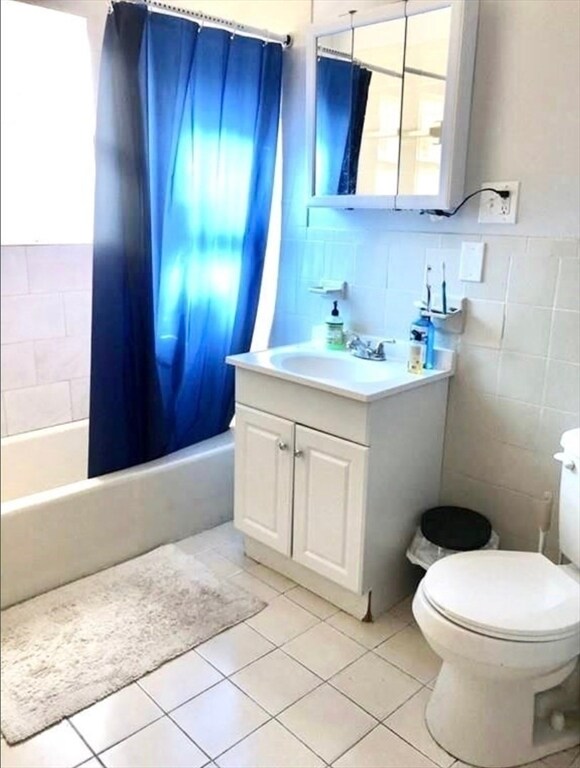 Building Photo - 114-116-116 Thornton St