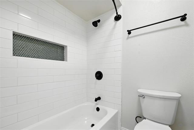 Building Photo - 2834 Townbluff Dr