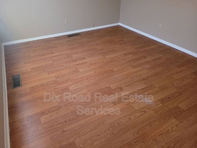 Building Photo - 425 Smalley Blvd