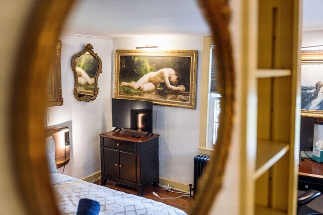 Building Photo - 1357 Canal Rd