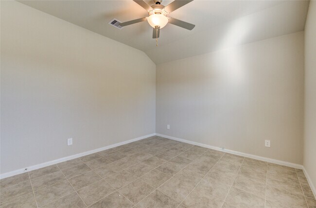 Building Photo - 1207 Cascade Hls Dr