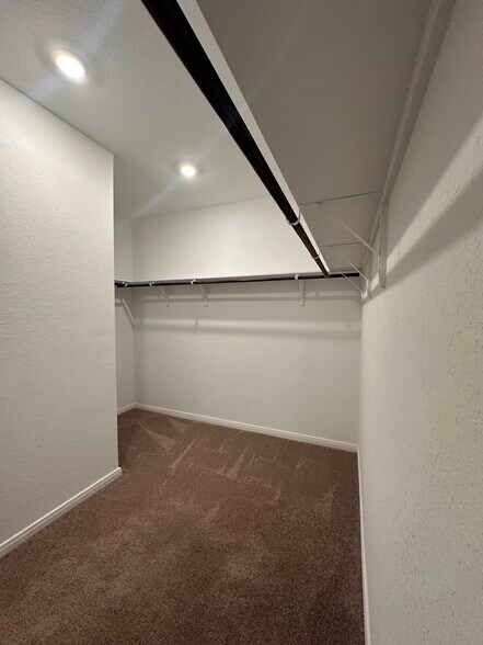 Walk-In Closet- Master Bedroom - 5405 Basil Trce
