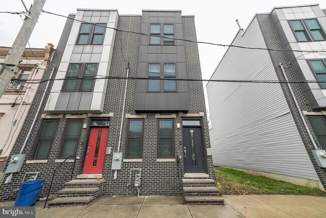 Building Photo - 535 Morse St