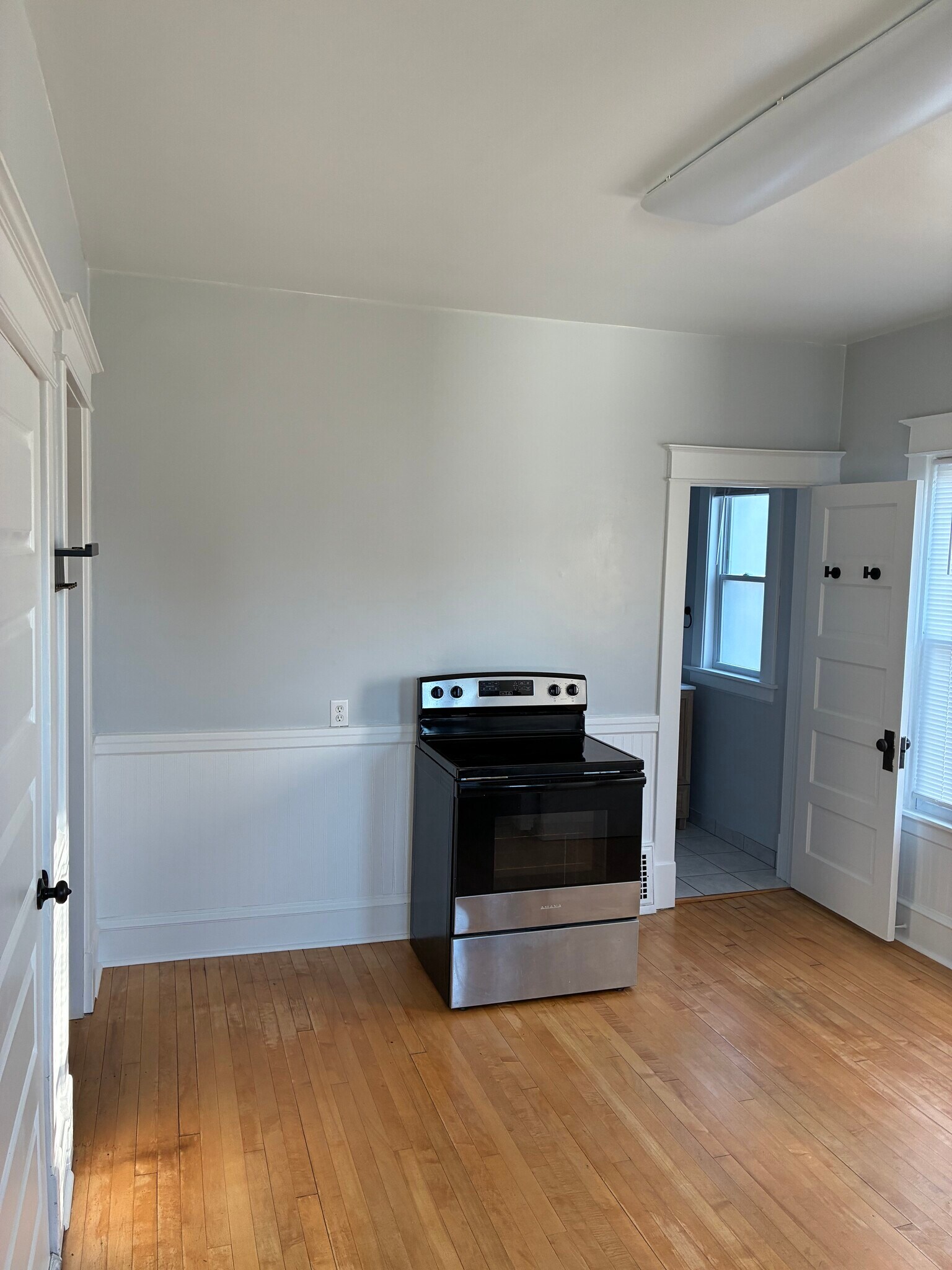 Building Photo - 1126 Swift Ave