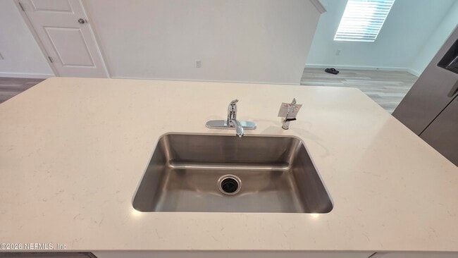 Building Photo - 3971 Mid Century St