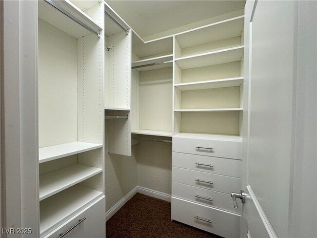 Building Photo - 2090 Morro Vista Dr