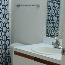 Building Photo - 1000 Cove Cay Dr