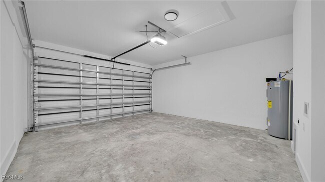 Building Photo - 330 Gordon Ave S