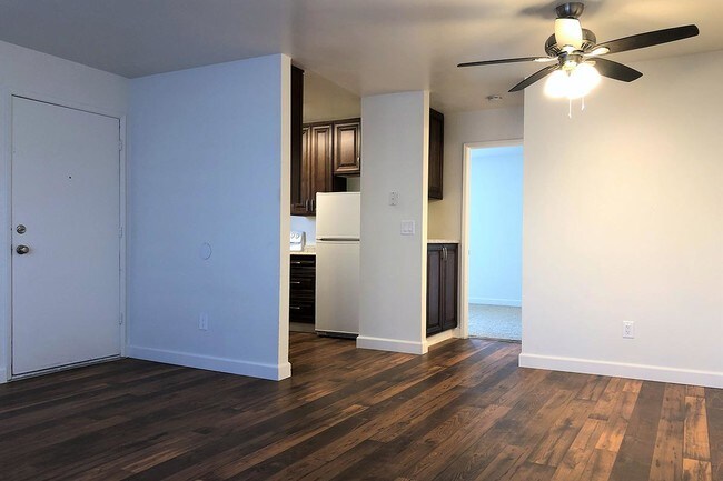 Floorplan - Sun Valley Gardens Apartments | Comfortable Living in El Cajon, CA