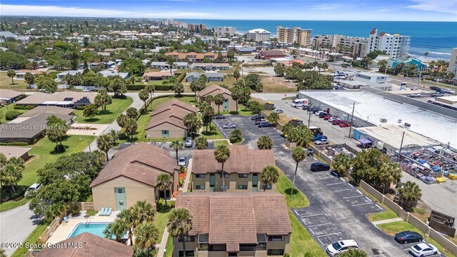 Building Photo - 1145 N Shannon Ave