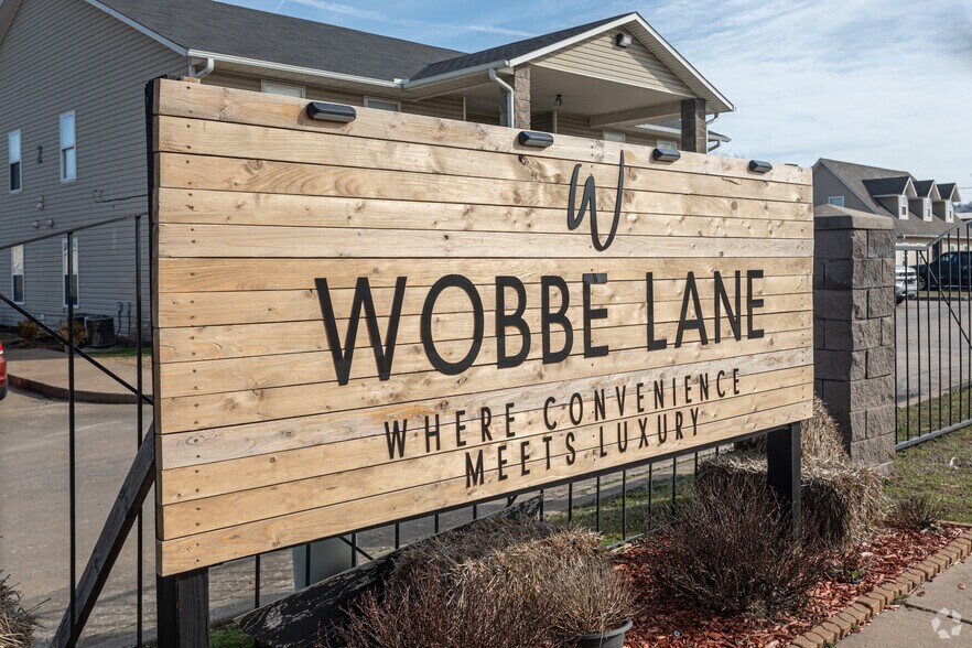 Wobbe Lane Apartments, A New Way of Living 580 E Randall Wobbe Ln