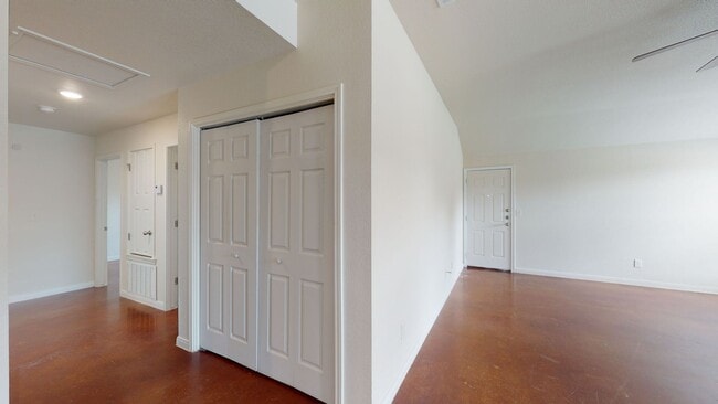 Building Photo - ALL STAINED CONCRETE FLOORING DUPLEX IN HA...