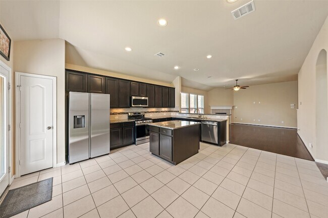 Building Photo - 14811 Ashley Creek Ct