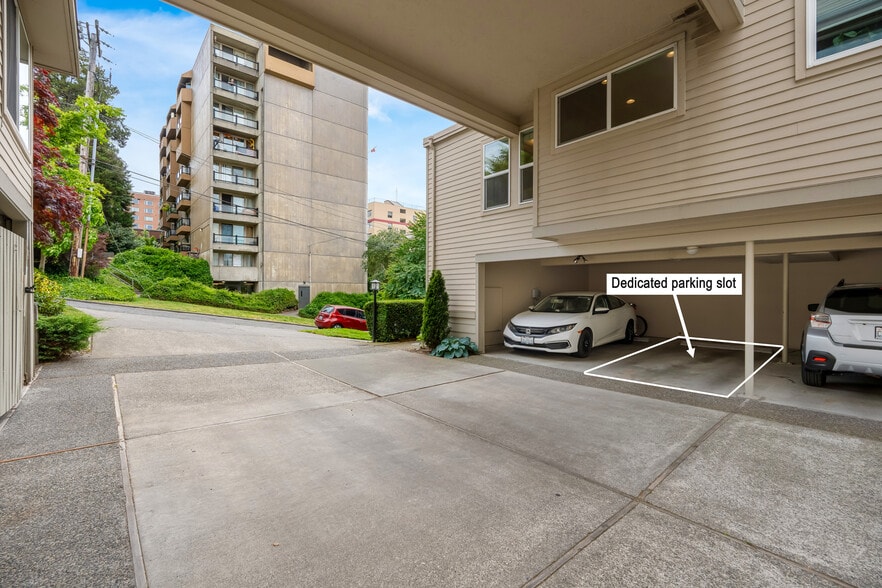 Covered Parking - 202 W Olympic Pl
