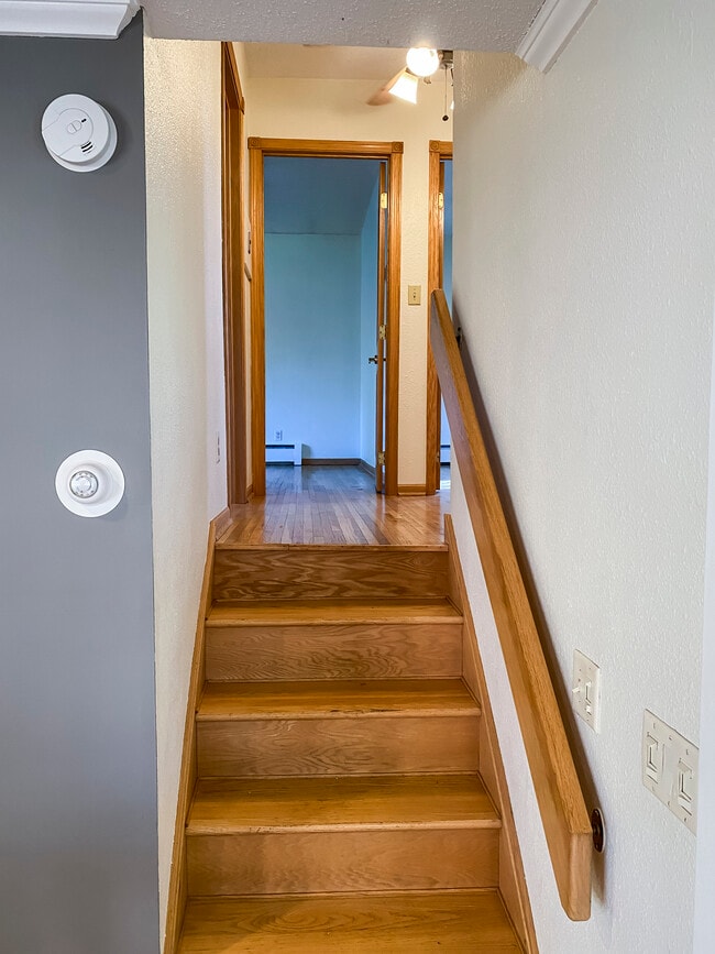 Building Photo - 1606 S Lake Irving Dr SW