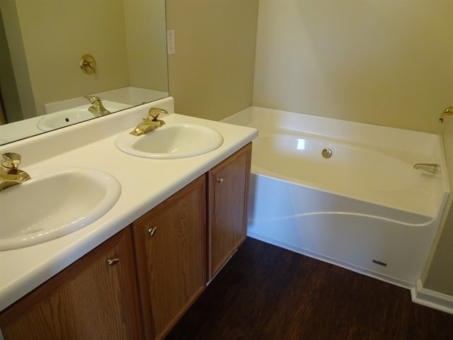 Building Photo - 1610 Thornwick Ter