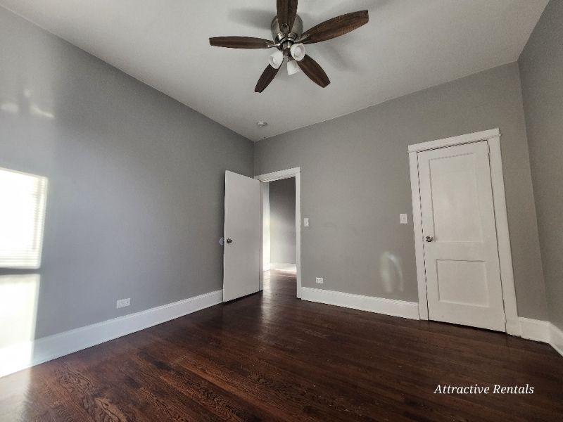 Building Photo - 4530 S Calumet Ave