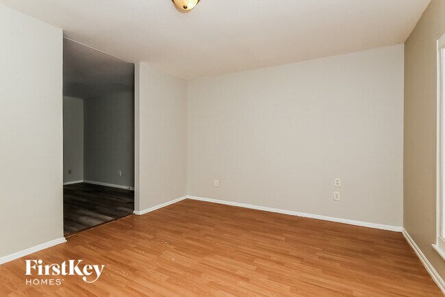 Building Photo - 4110 Mellis Dr