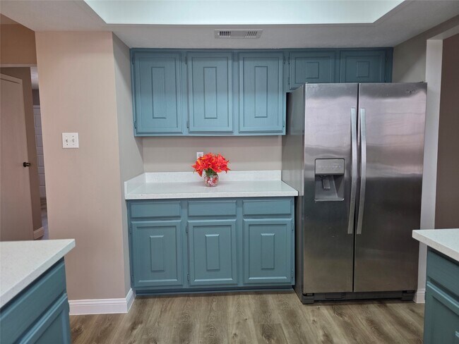 Building Photo - 11350 Raven View Dr