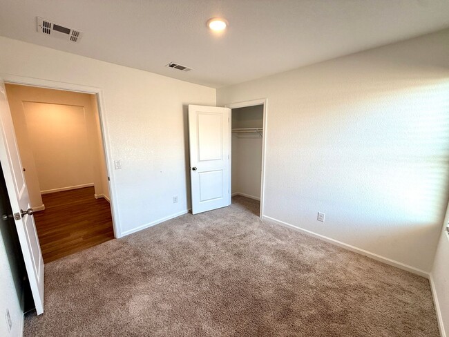 Building Photo - Spacious 4 Bedroom Home with Solar & Modern Upgrades- Available Now!