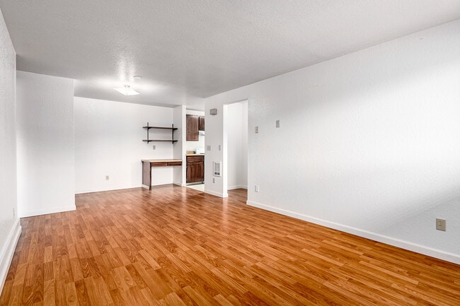 Building Photo - The Styner Apartments