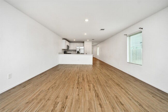 Building Photo - 18915 Sorento Bay Ln