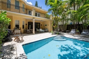 Building Photo - 3187 Lamb Ct