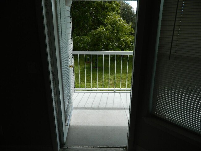 Building Photo - 1br 1 bath Condo-Lake Mary in the Regency Park Community